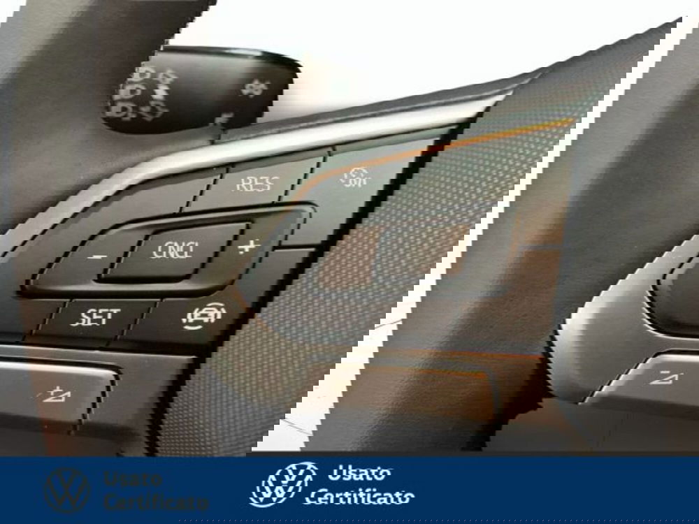 Volkswagen Polo nuova a Vicenza (9)