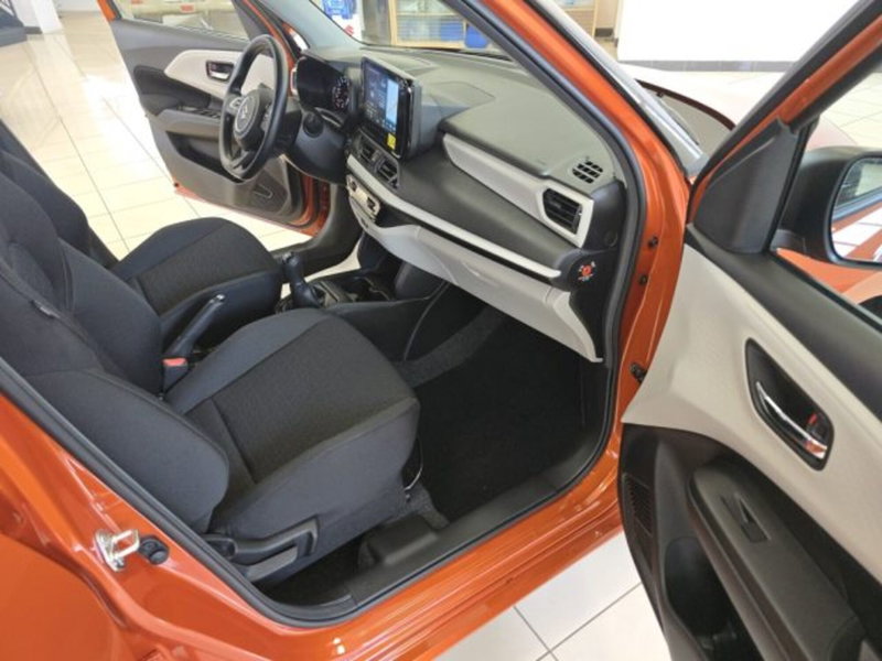 Suzuki Swift nuova a Reggio Emilia (15)