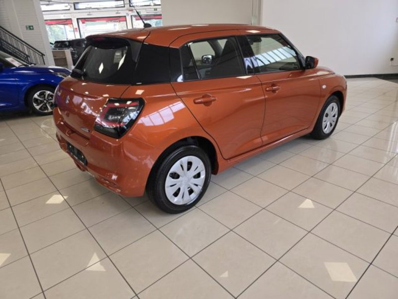 Suzuki Swift nuova a Reggio Emilia (5)