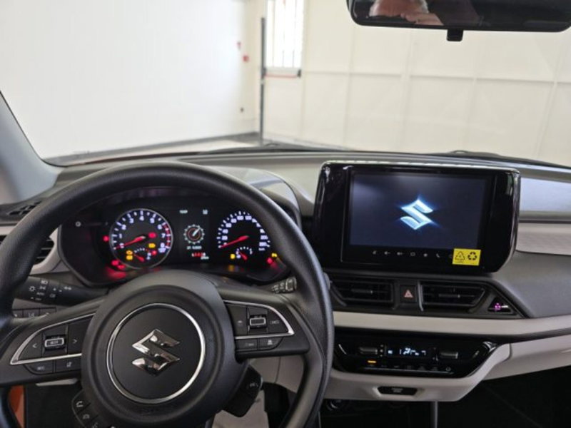 Suzuki Swift nuova a Reggio Emilia (9)