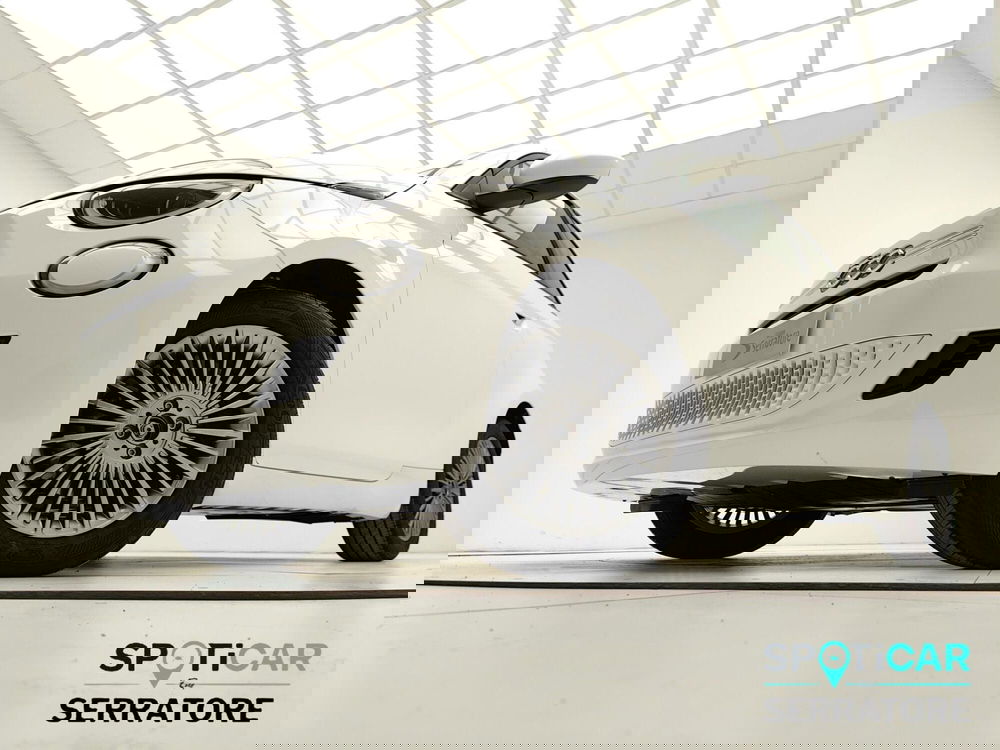 Fiat 500 nuova a Como (11)