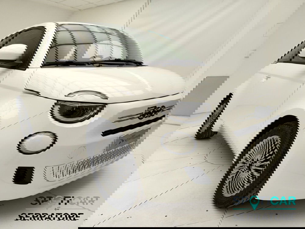 Fiat 500 nuova a Como (3)