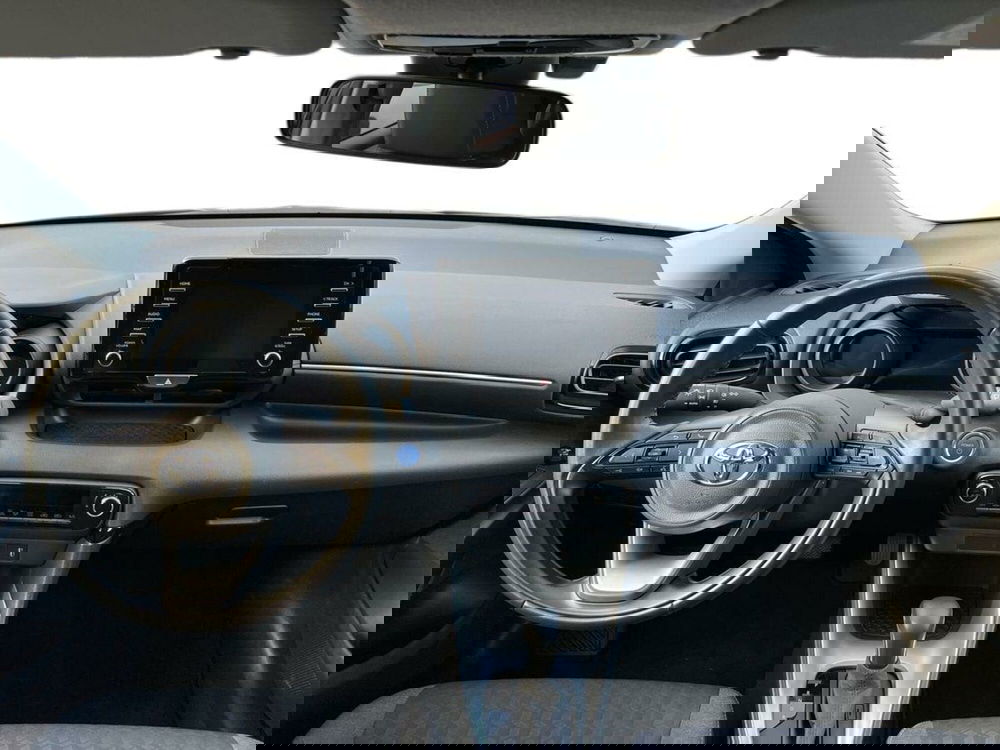 Toyota Yaris usata a Sondrio (8)