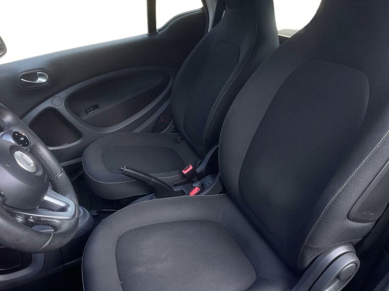 smart Fortwo usata a Lecco (10)