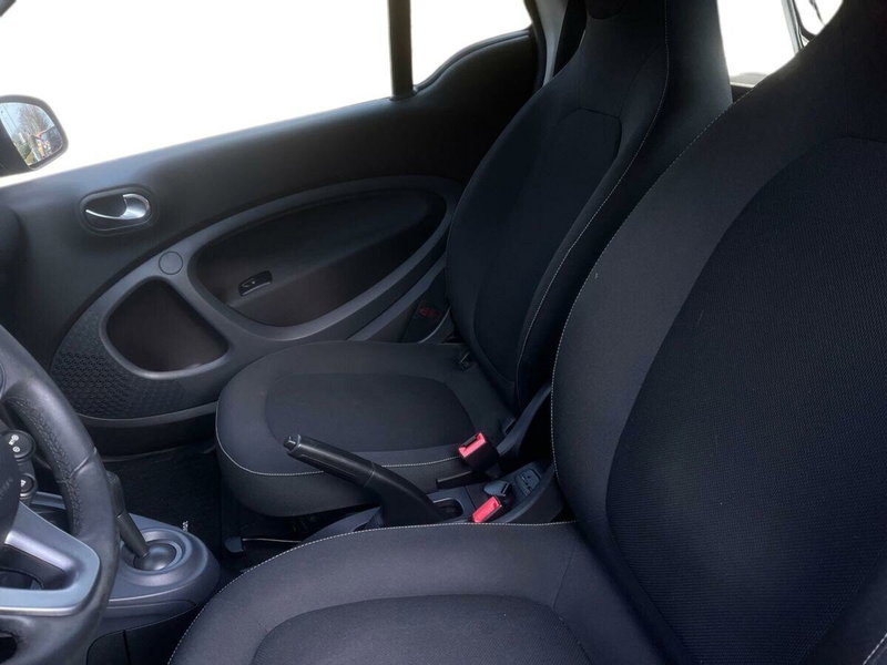 smart Fortwo usata a Lecco (11)