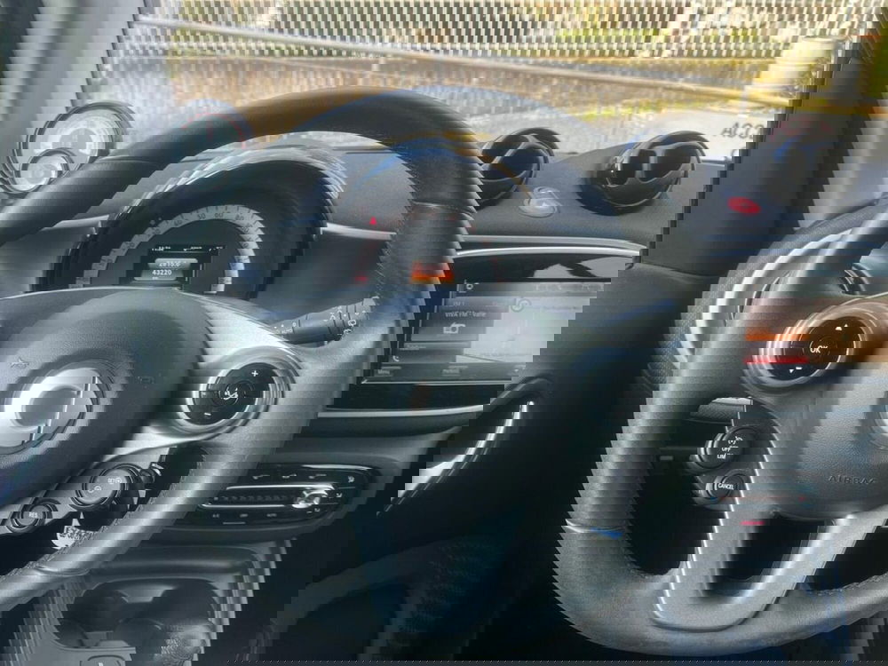 smart Fortwo usata a Lecco (13)