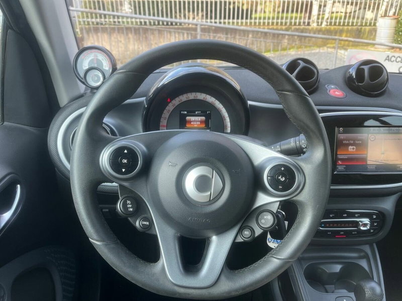 smart Fortwo usata a Lecco (13)