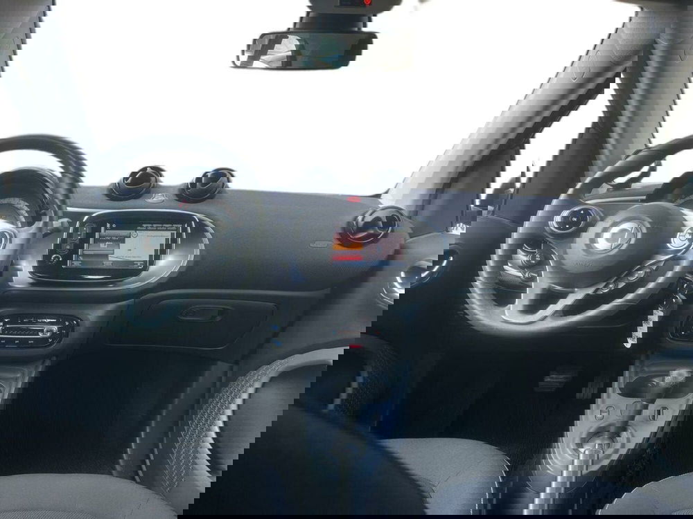 smart Fortwo usata a Lecco (8)