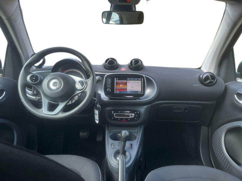 smart Fortwo usata a Lecco (8)