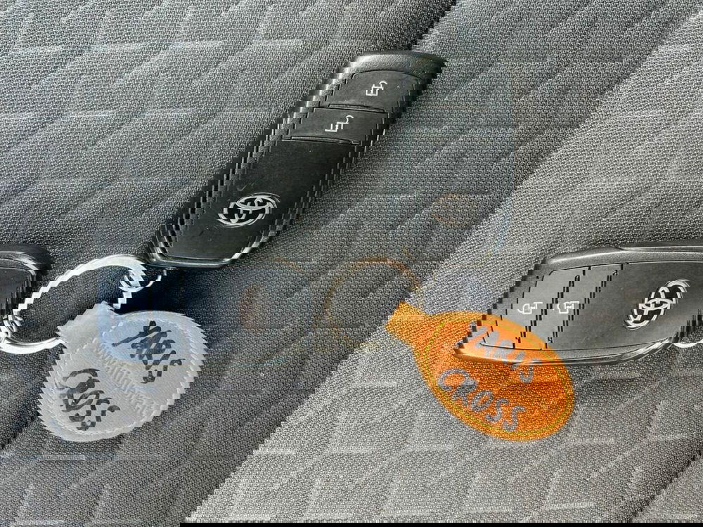 Toyota Yaris Cross usata a Sondrio (18)