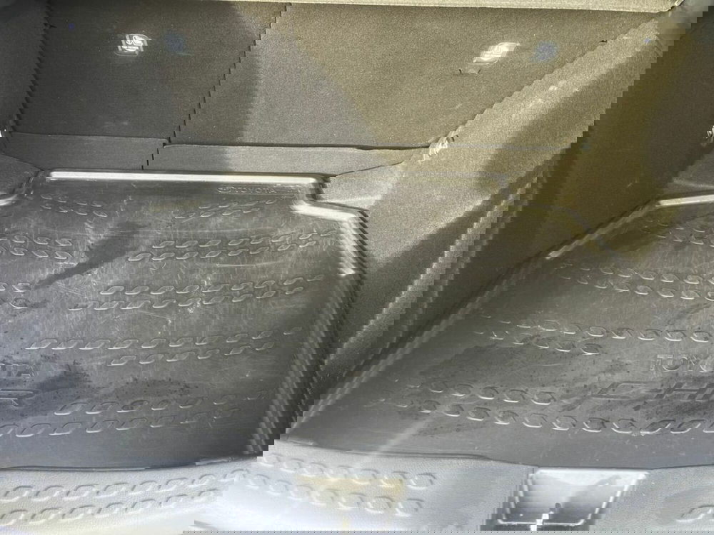 Toyota Toyota C-HR usata a Lecco (13)