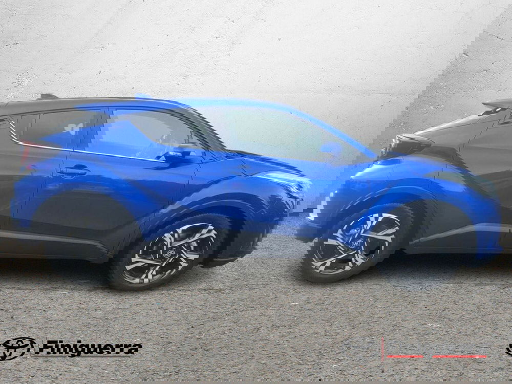 Toyota Toyota C-HR usata a Lecco (6)