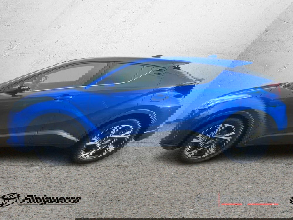Toyota Toyota C-HR usata a Lecco (7)