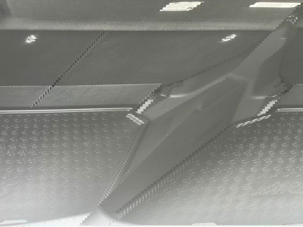 Toyota Yaris usata a Lecco (13)