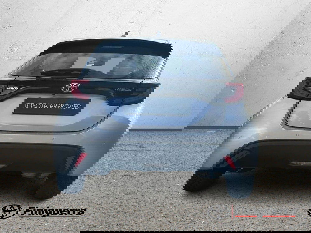 Toyota Yaris usata a Sondrio (4)