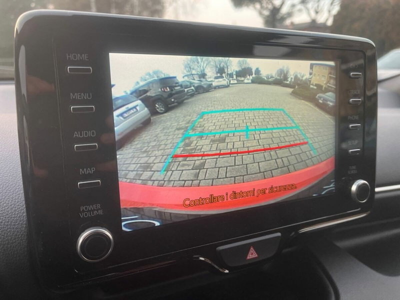 Toyota Yaris usata a Lecco (16)