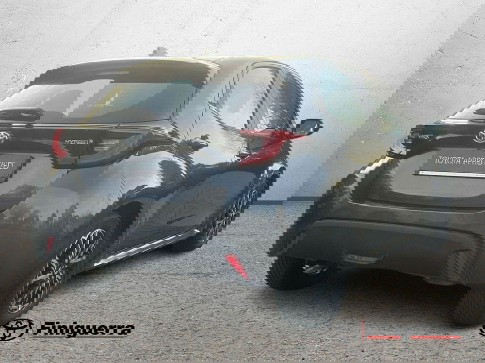 Toyota Yaris usata a Lecco (5)