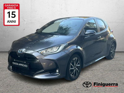 Toyota Yaris 1.5 Hybrid 5 porte Lounge del 2022 usata a Osnago