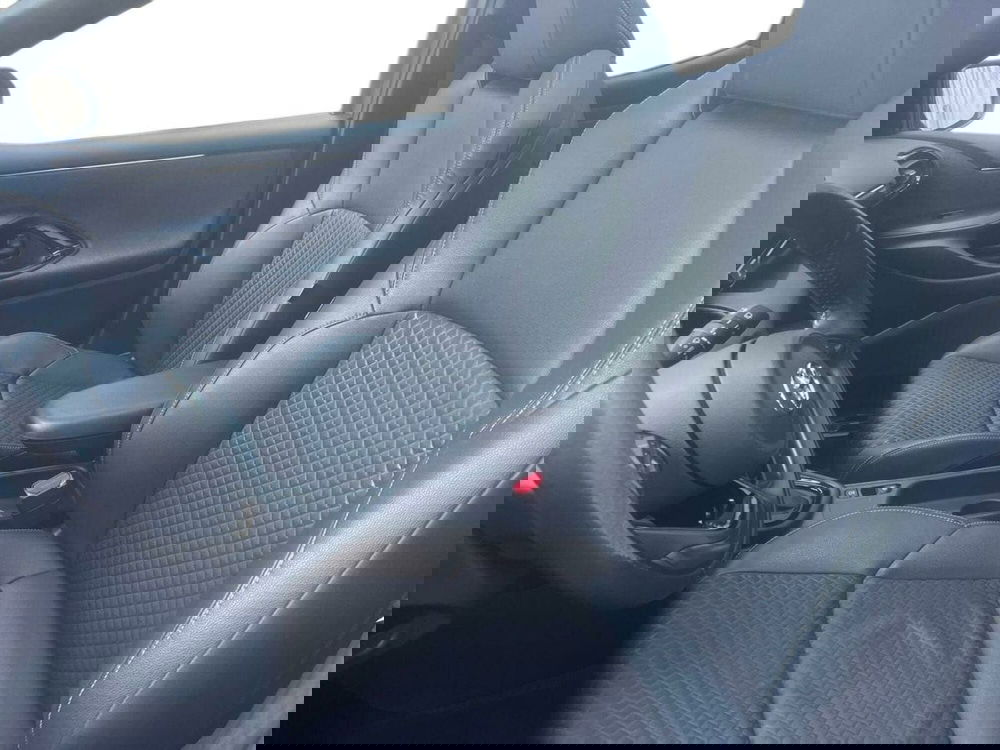 Toyota Yaris usata a Lecco (11)