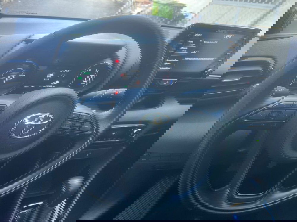 Toyota Yaris usata a Lecco (15)