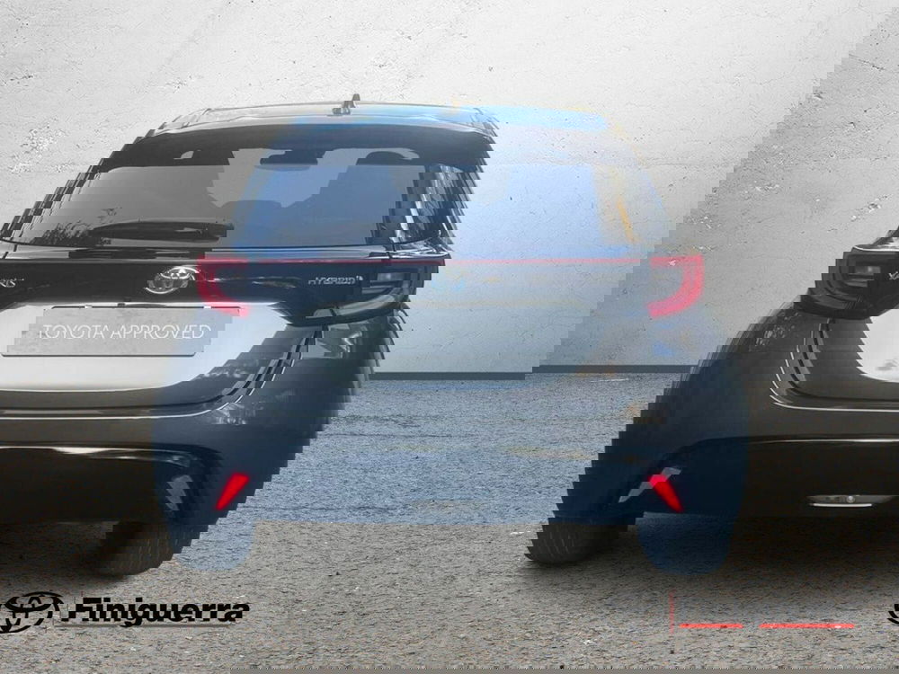 Toyota Yaris usata a Lecco (4)