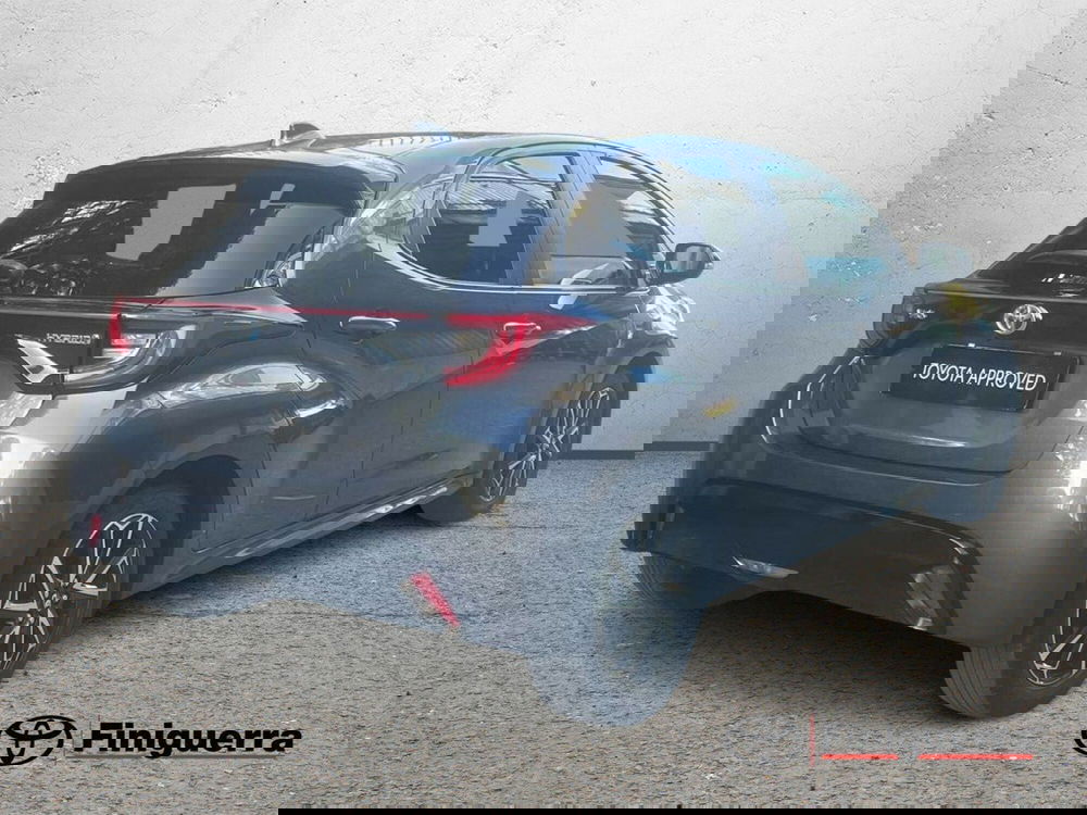 Toyota Yaris usata a Lecco (5)