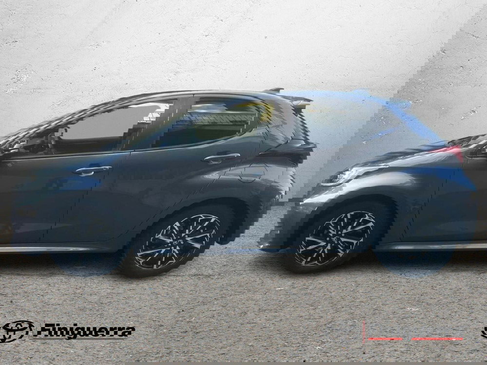 Toyota Yaris usata a Lecco (7)