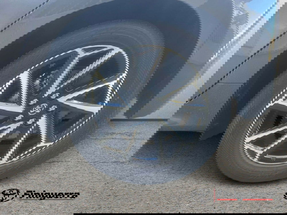 Toyota Yaris usata a Lecco (8)