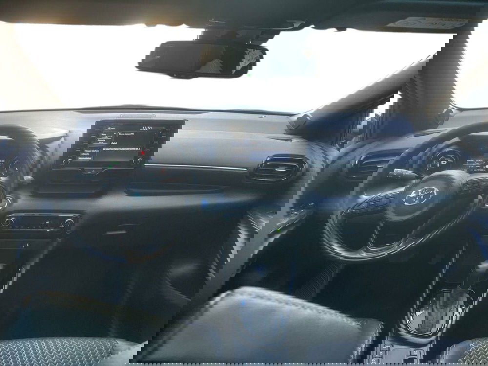 Toyota Yaris usata a Lecco (9)