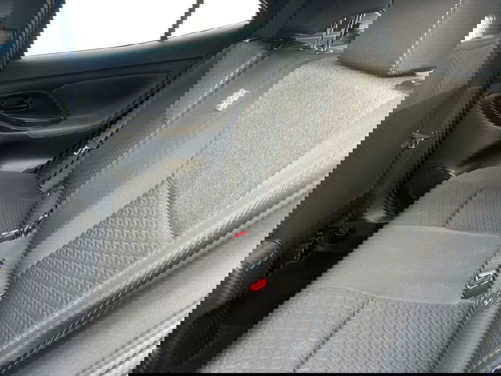 Toyota Yaris Cross usata a Lecco (12)