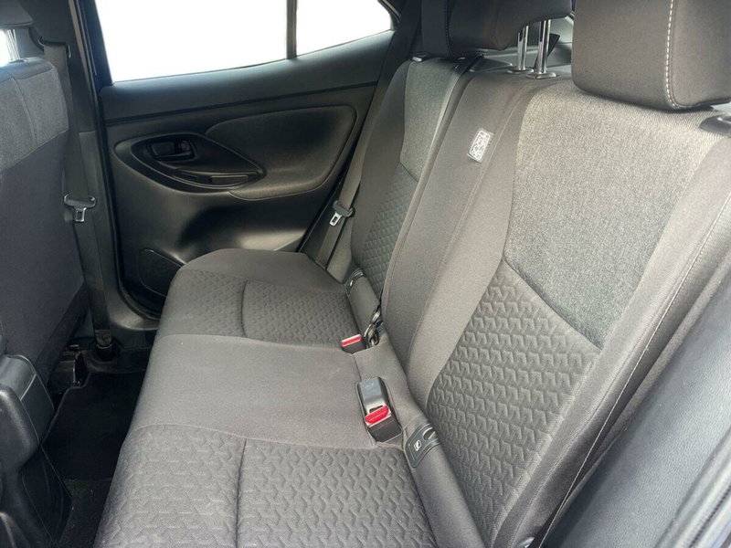 Toyota Yaris Cross usata a Lecco (12)