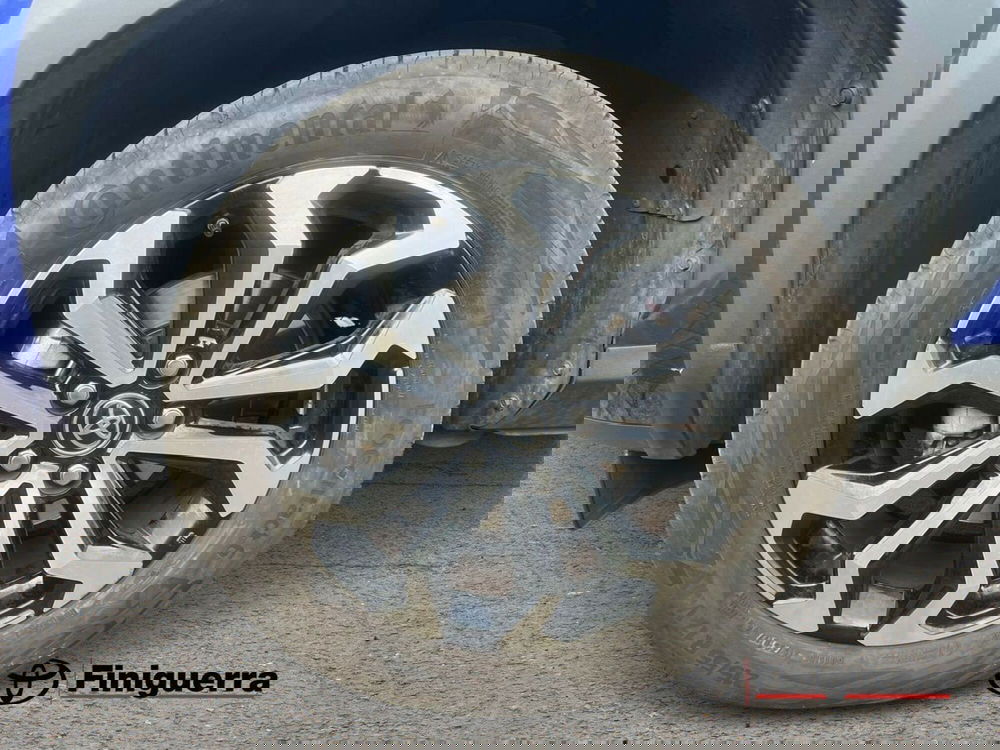 Toyota Yaris Cross usata a Lecco (8)