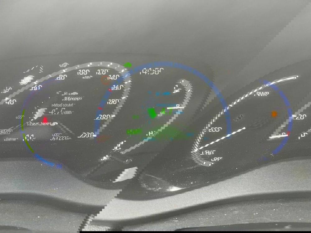 Toyota Yaris Cross usata a Lecco (10)