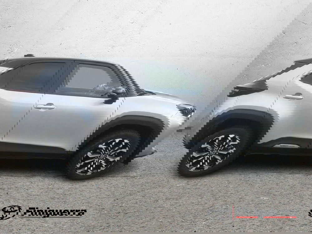 Toyota Yaris Cross usata a Lecco (6)