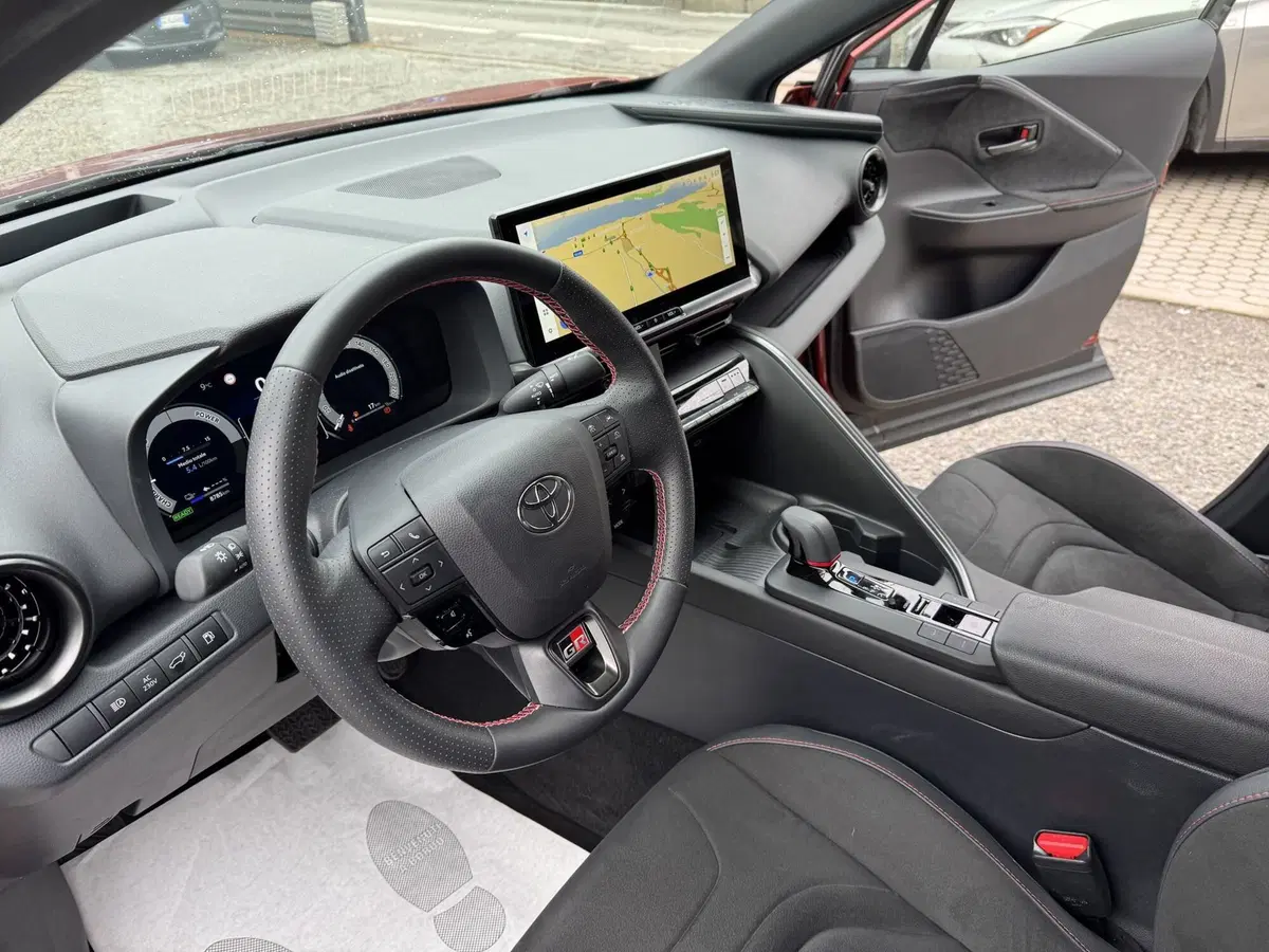 Toyota Toyota C-HR usata a Como (10)