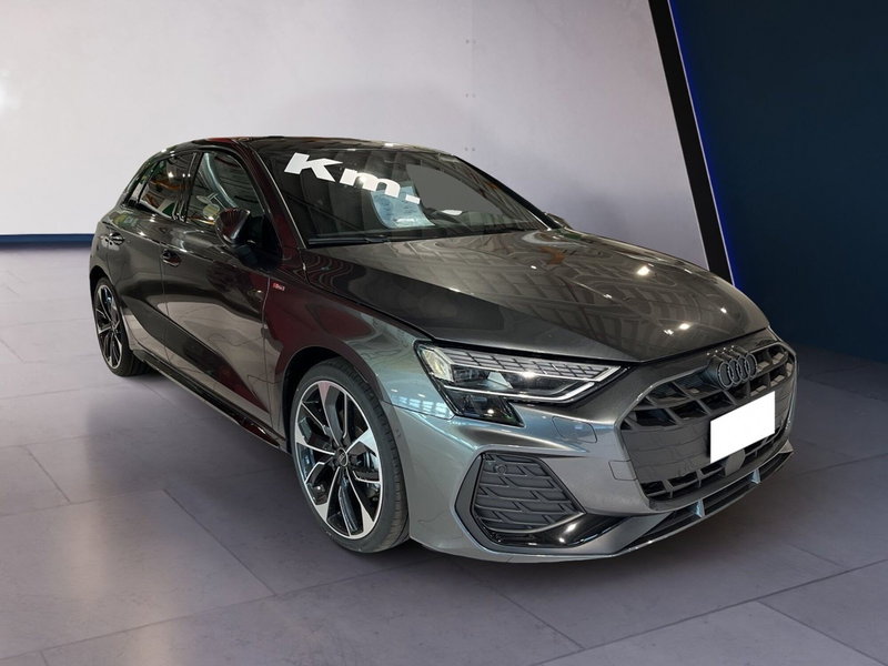 Audi A3 Sportback nuova a Torino (2)