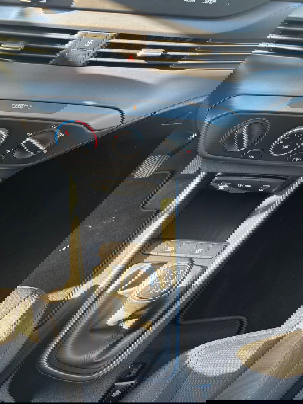 Hyundai i20 nuova a Lucca (18)