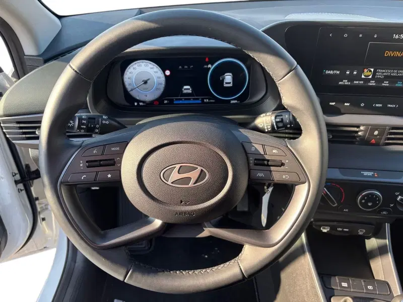 Hyundai i20 nuova a Lucca (19)