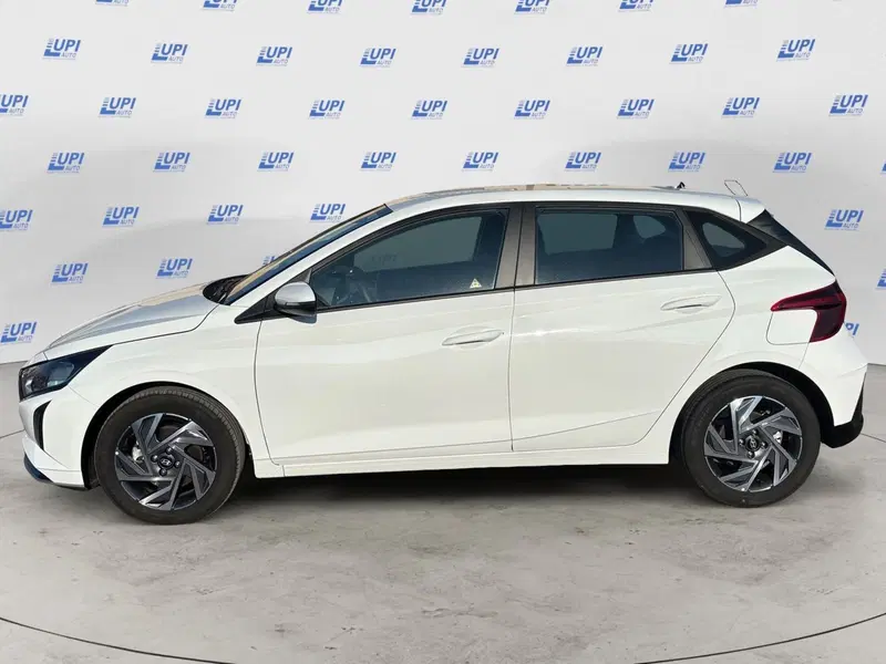 Hyundai i20 nuova a Lucca (2)