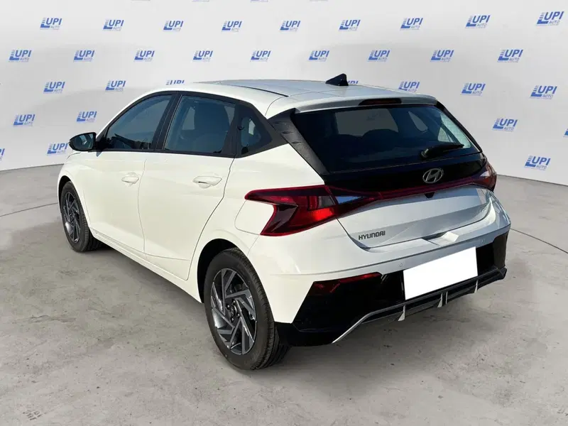 Hyundai i20 nuova a Lucca (3)