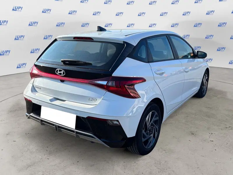 Hyundai i20 nuova a Lucca (5)