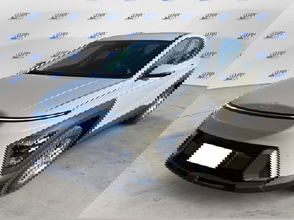 Hyundai Kona nuova a Lucca