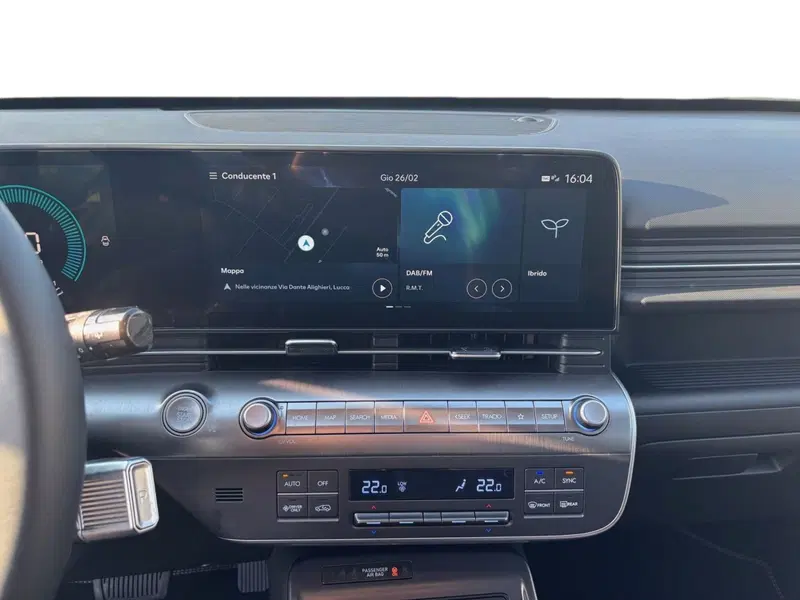 Hyundai Kona nuova a Lucca (15)