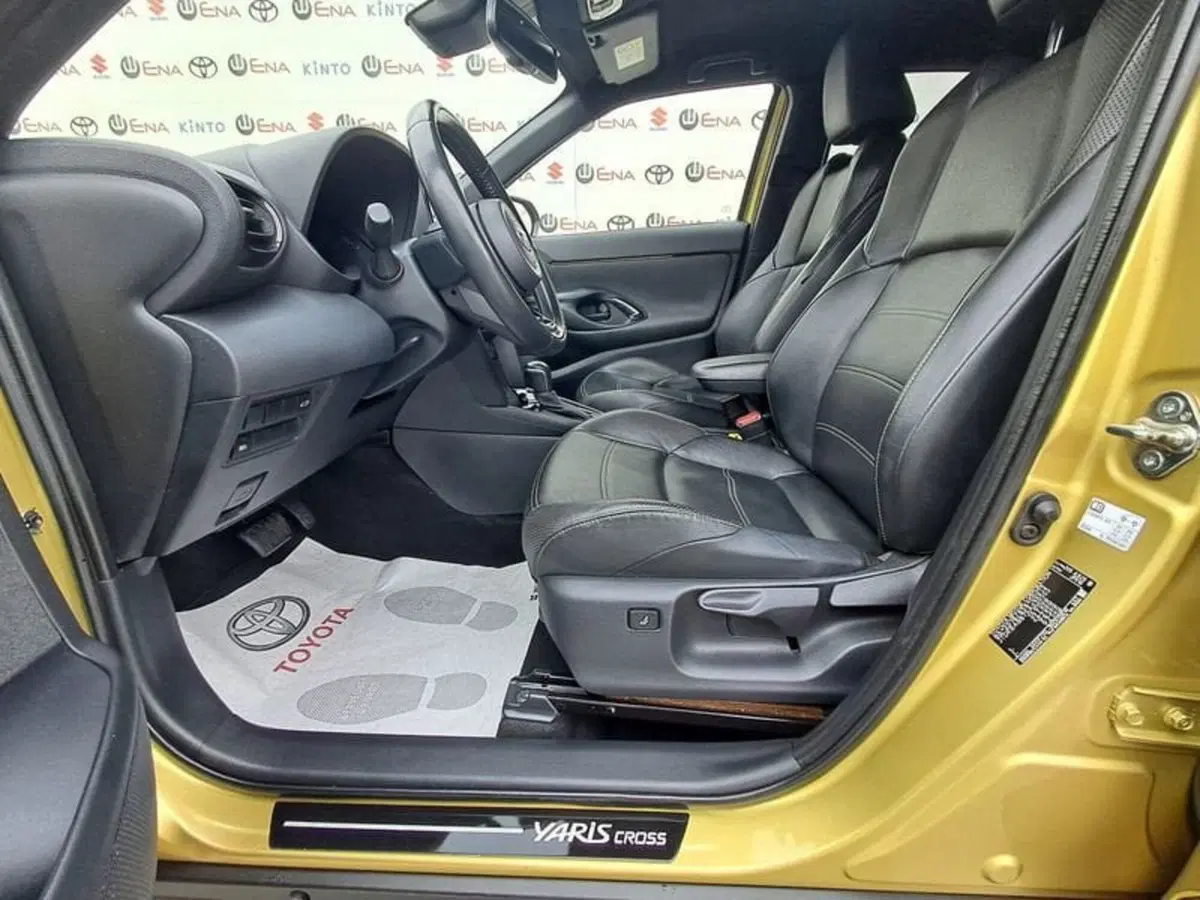 Toyota Yaris Cross usata a Cagliari (12)