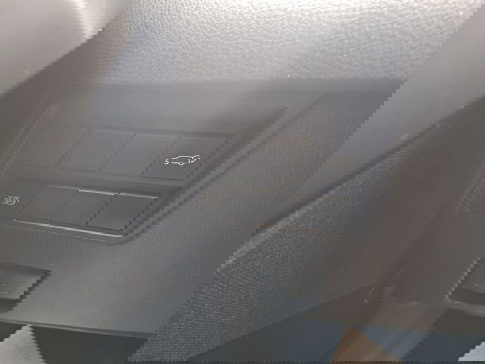 Toyota Yaris Cross usata a Cagliari (19)