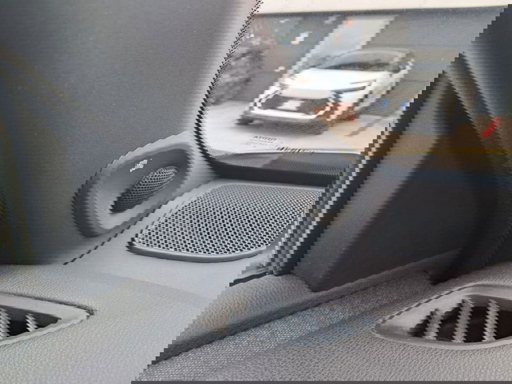 Toyota Yaris Cross usata a Cagliari (20)