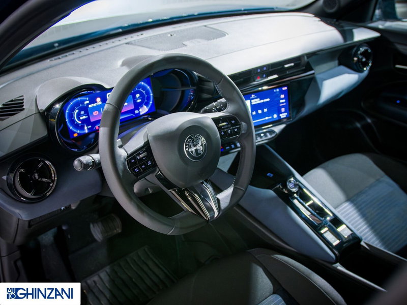 Alfa Romeo Junior usata a Bergamo (11)