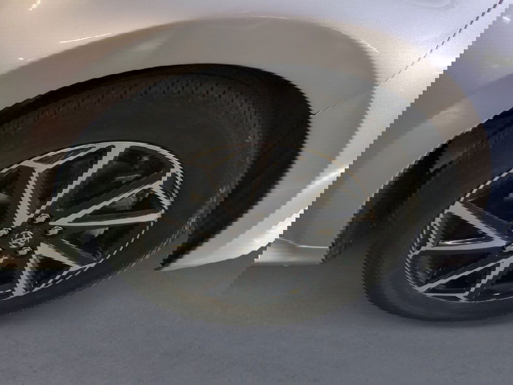 Toyota Yaris usata a Milano (9)