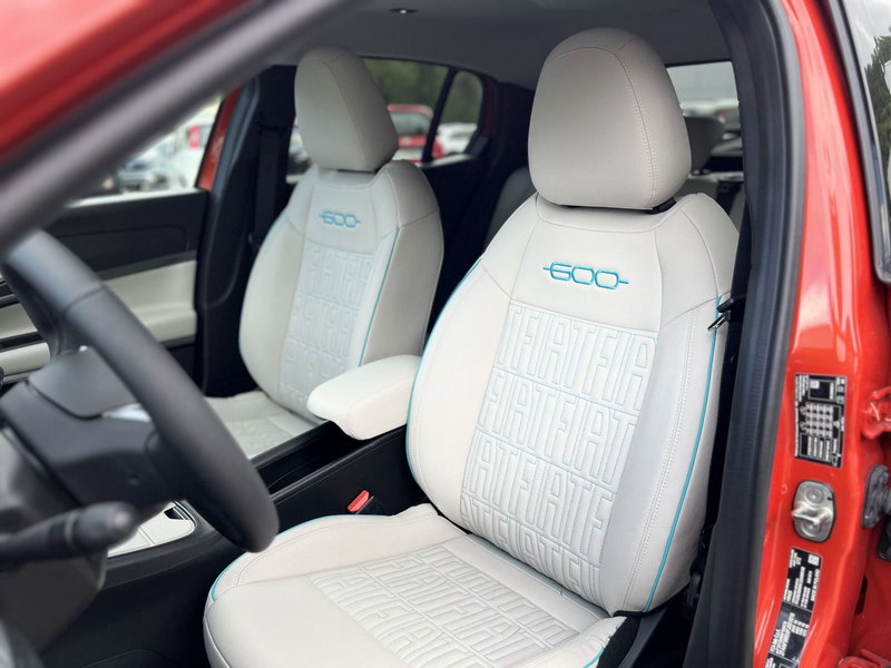 Fiat 600e usata a La Spezia (11)