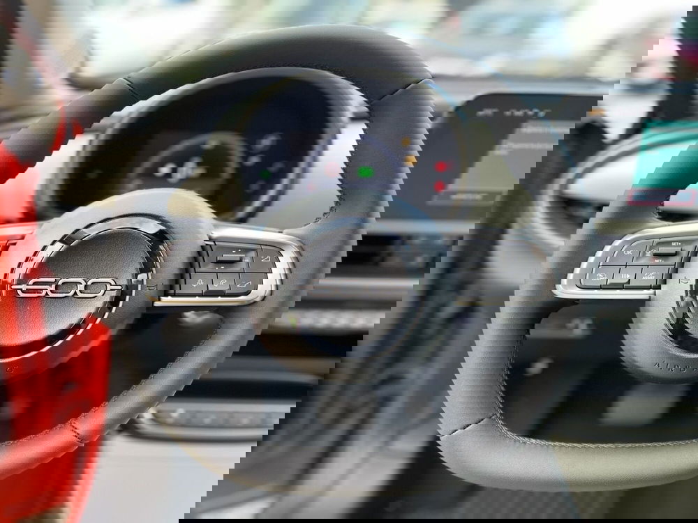 Fiat 600e usata a La Spezia (12)